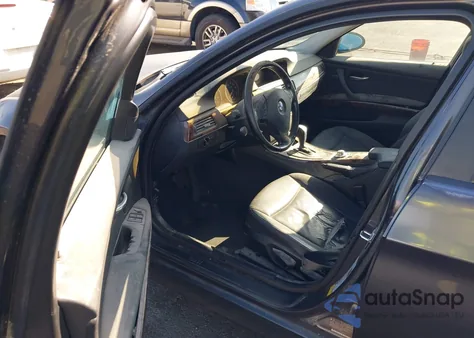 2007 BMW 328I z USA, uszkodzony, nr VIN WBAVA33557KX78544